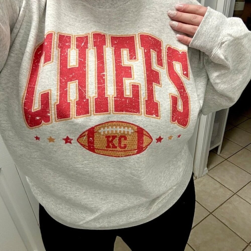 Kansas City Chiefs Football Crewneck Sweatshirt Retro Fan Cozy Gift Apparel